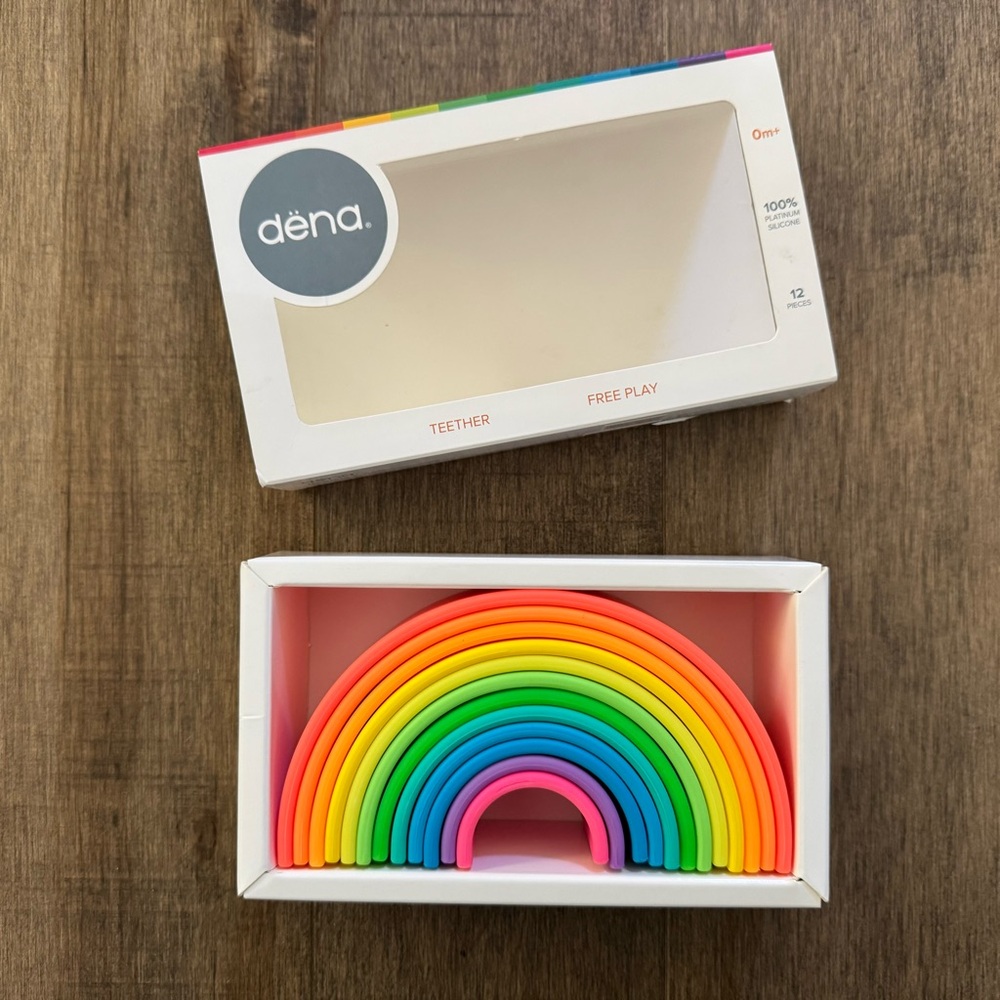 Dëna Rainbow Silicone Teether
